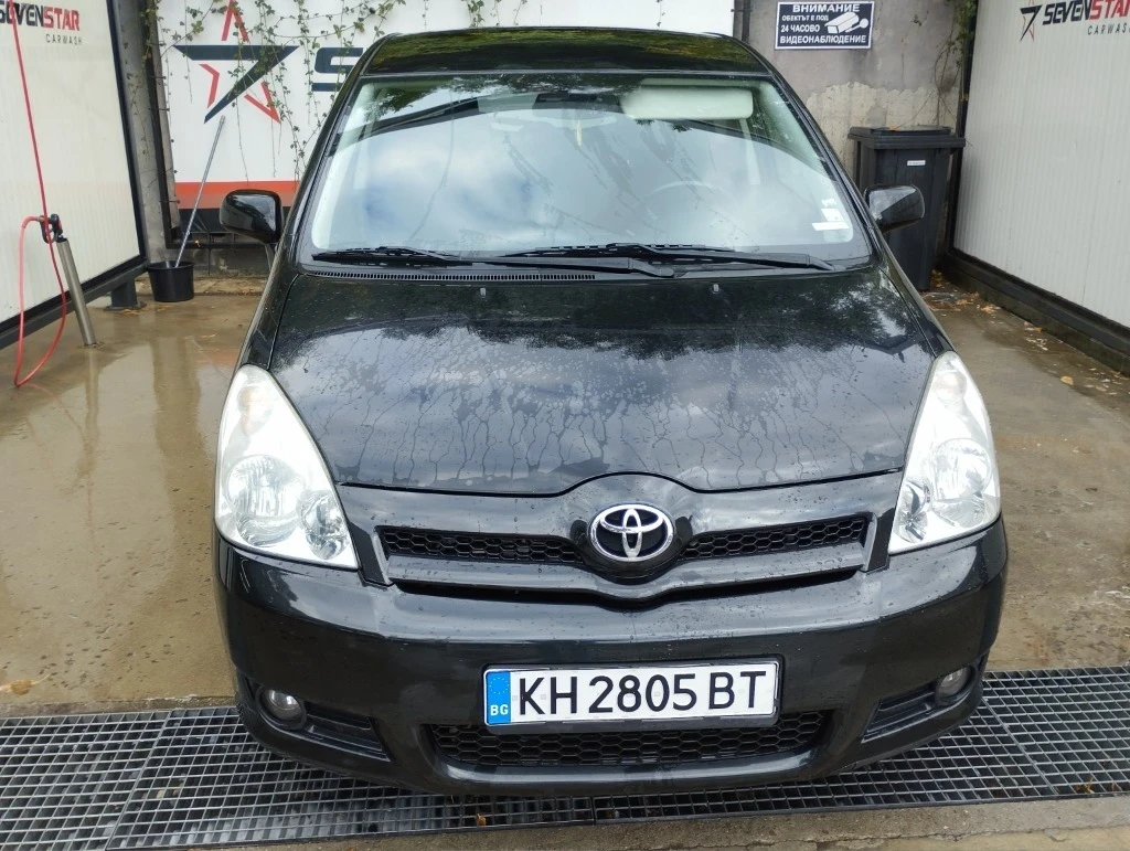 Toyota Corolla verso 7места - изображение 2