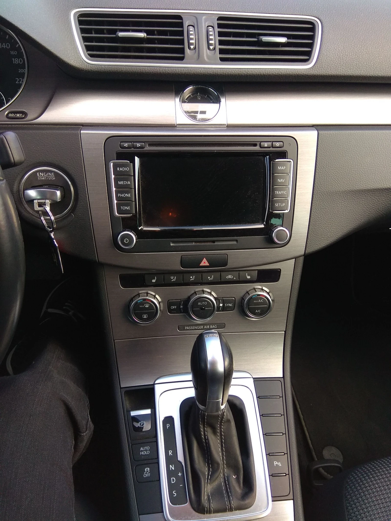 VW Passat VARIANT COMFORTlINE 1, 4 TSI ����� - ������  | Mobile.bg � ����������� 12