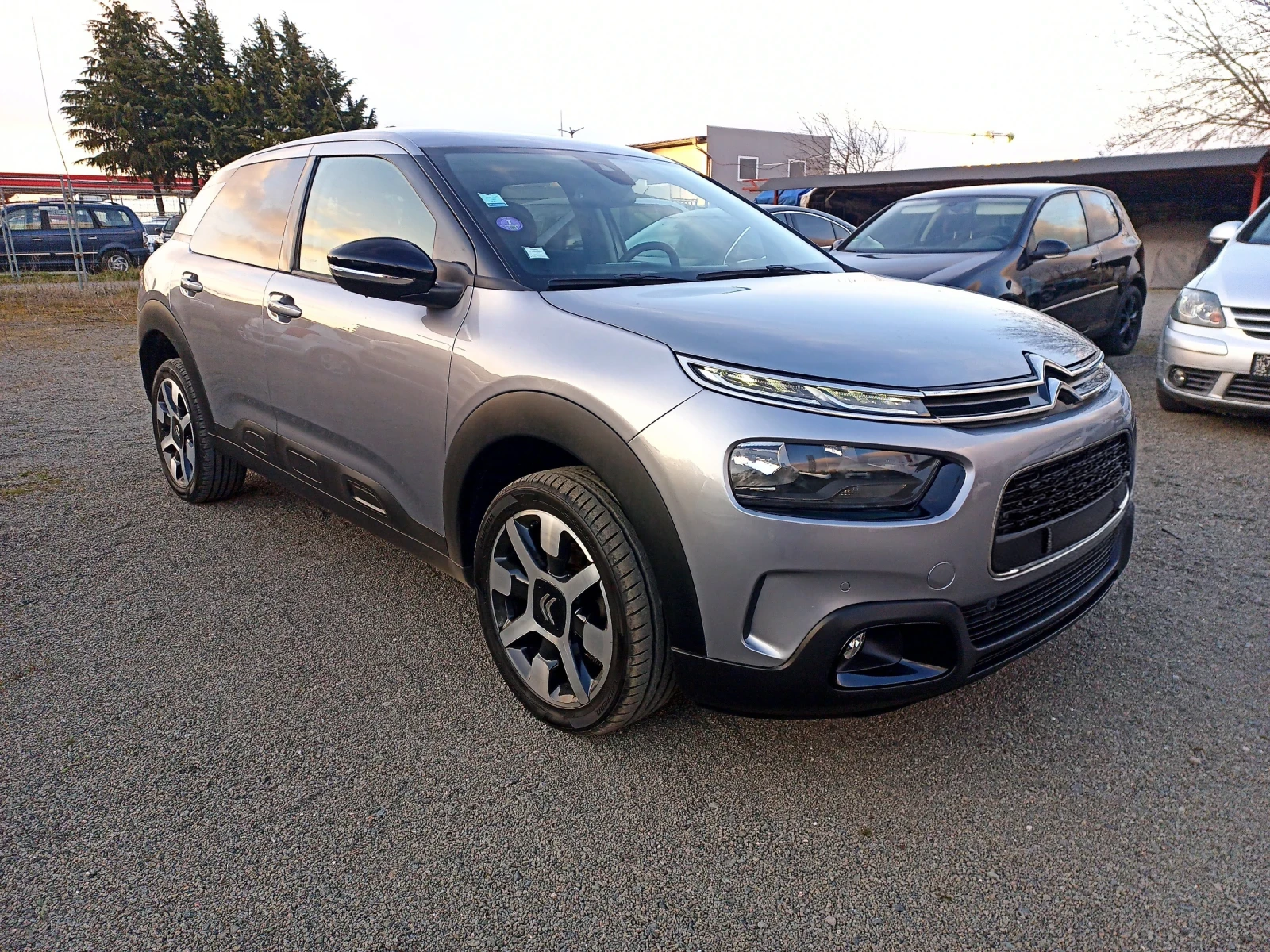 Citroen C4 Cactus * 1.2T * PureTech * Automat * 65000km * Shine, снимка 3 - Автомобили и джипове - 53681864
