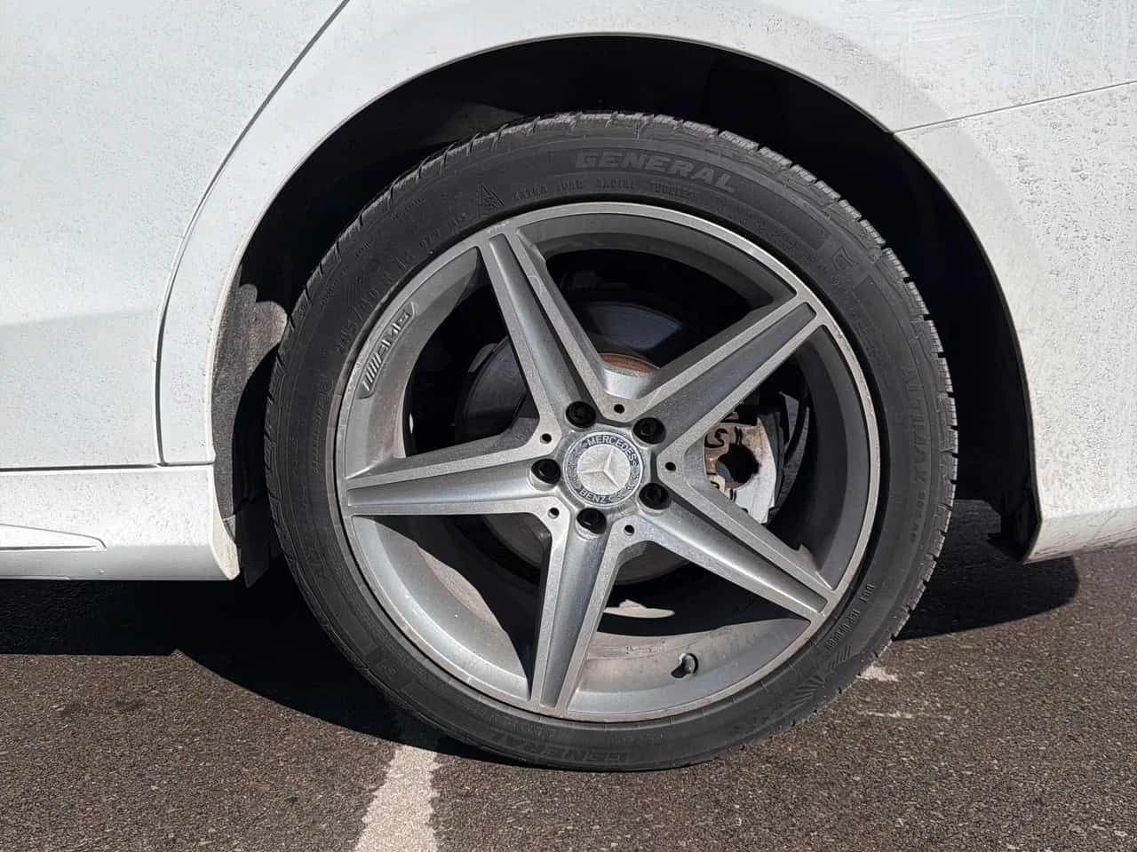 Mercedes-Benz C 300 * CARFAX * ЦЕНА ДО БГ, снимка 12 - Автомобили и джипове - 53712244