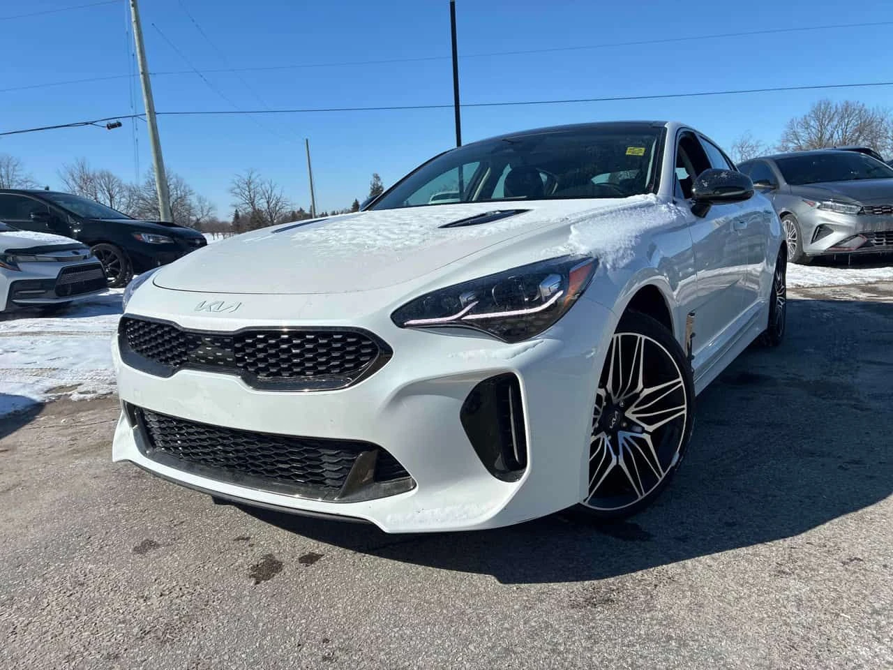 Kia Stinger * AWD * ПОДГРЕВ* KEYLESS* ПАНО* 