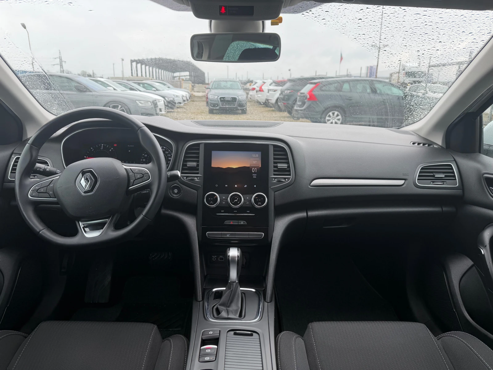 Renault Megane 1.5 DCI(КАТО НОВ), снимка 13 - Автомобили и джипове - 54054669