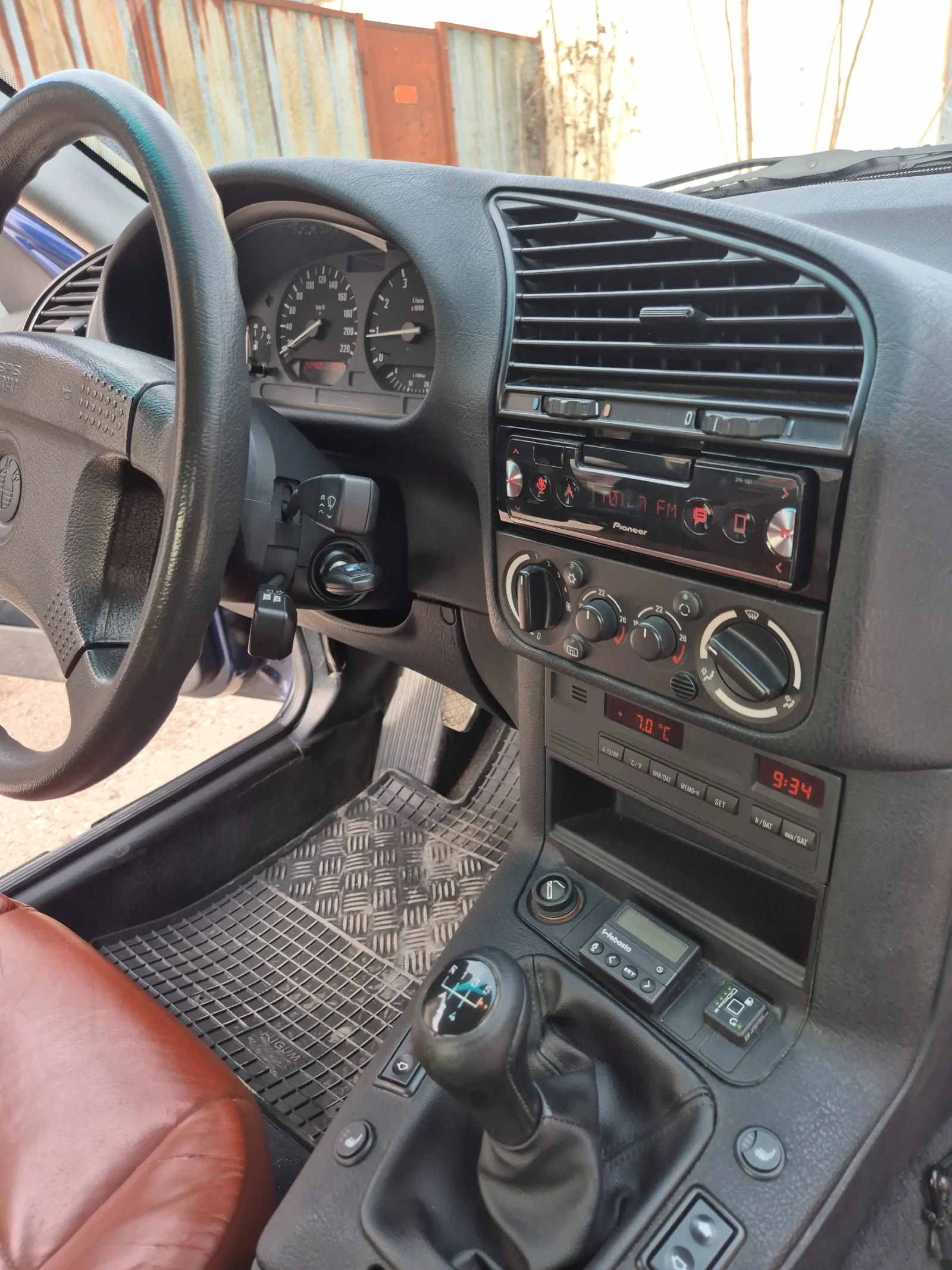 BMW 316 Печка, Газ, Пилот, снимка 9 - Автомобили и джипове - 54310807