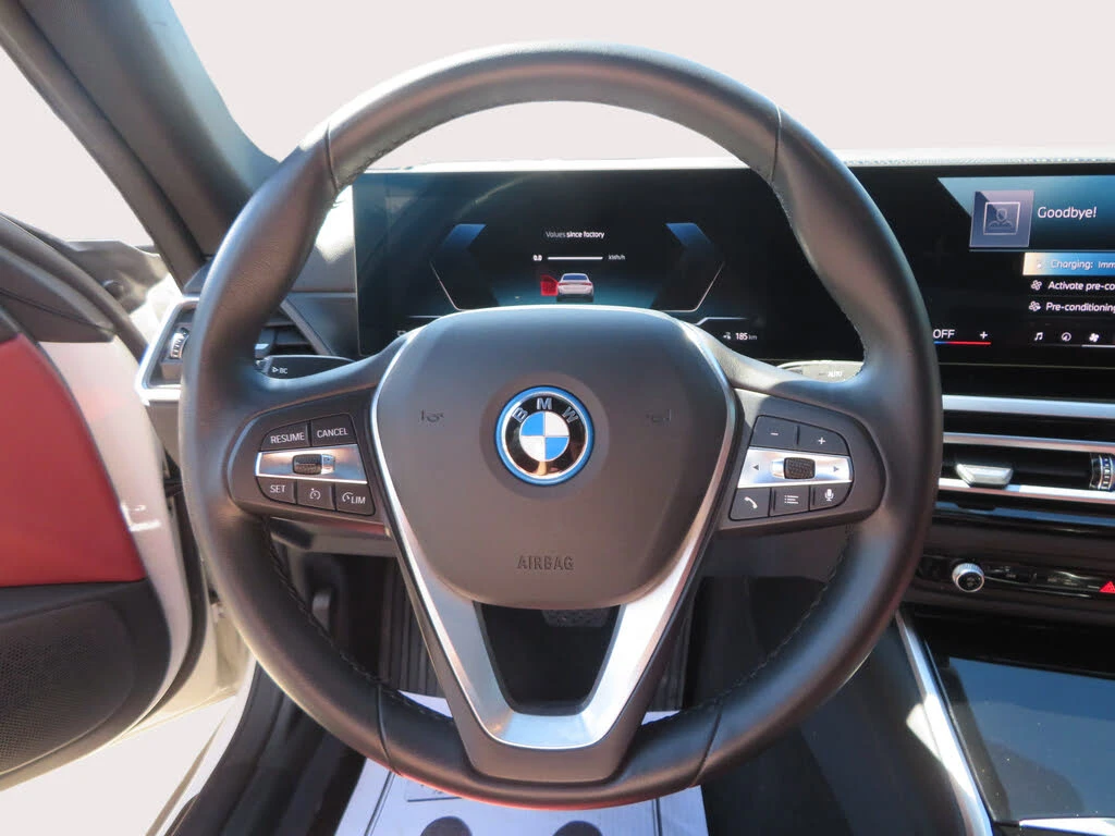 BMW i4 eDrive35* GRAN* COUPE* 360КАМЕРА* LANE* ASSIST* , снимка 8 - Автомобили и джипове - 55086838