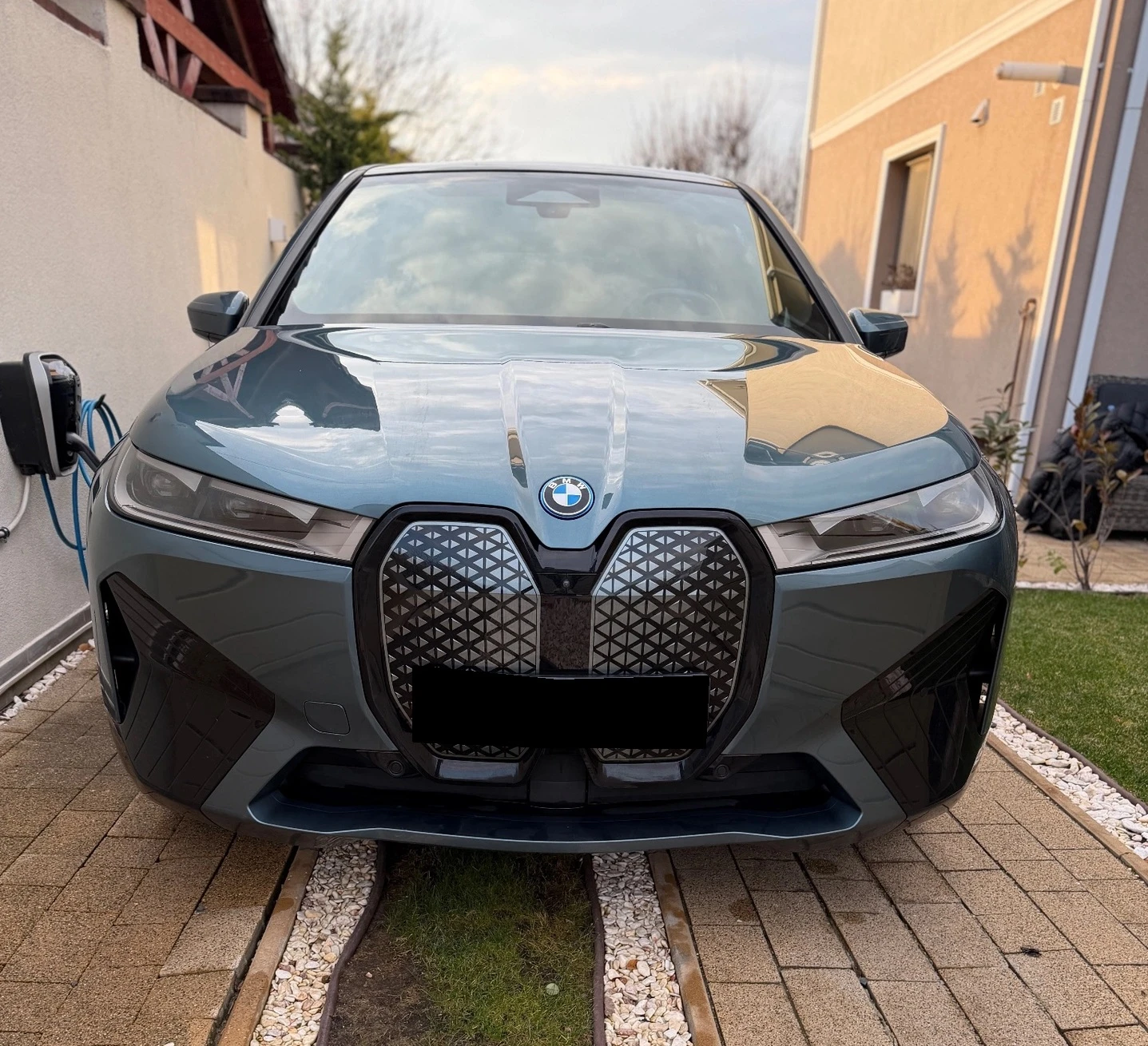 BMW iX xDrive40