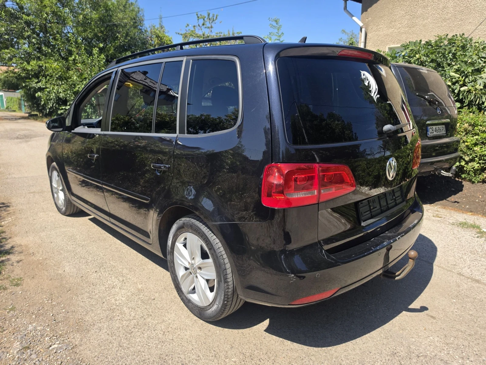 VW Touran 1.6тди 106кс.6 скорости Германия , снимка 4 - Автомобили и джипове - 55683084