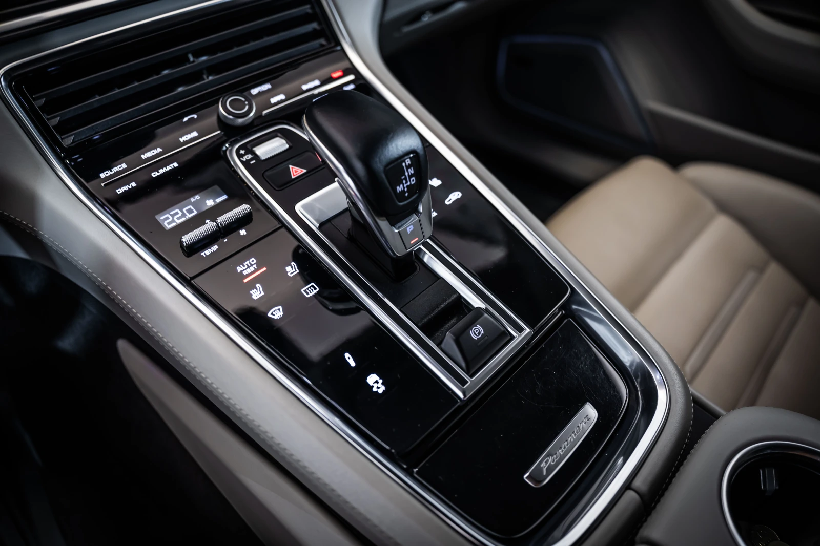 Porsche Panamera Turbo* Bose* 360, снимка 9 - Автомобили и джипове - 55786229
