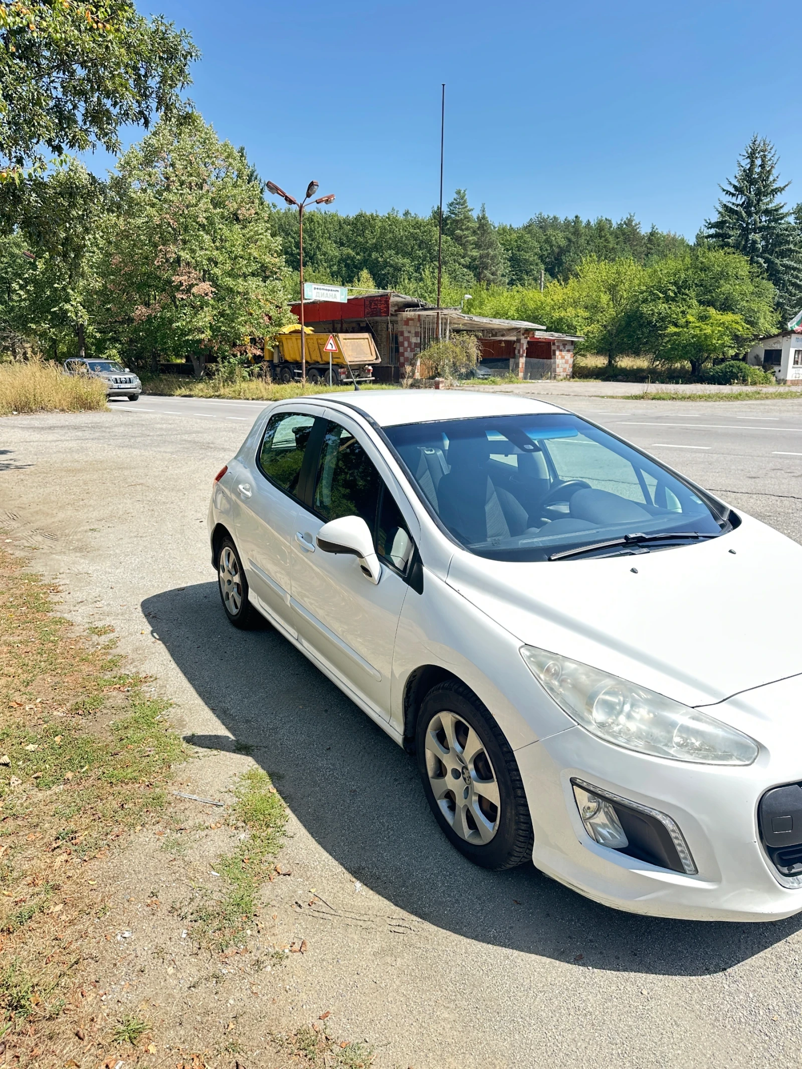 Peugeot 308 1.6 hdi, снимка 2 - Автомобили и джипове - 55886448