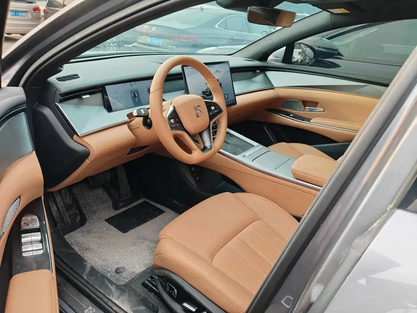 BYD HAN, снимка 8 - Автомобили и джипове - 56706750
