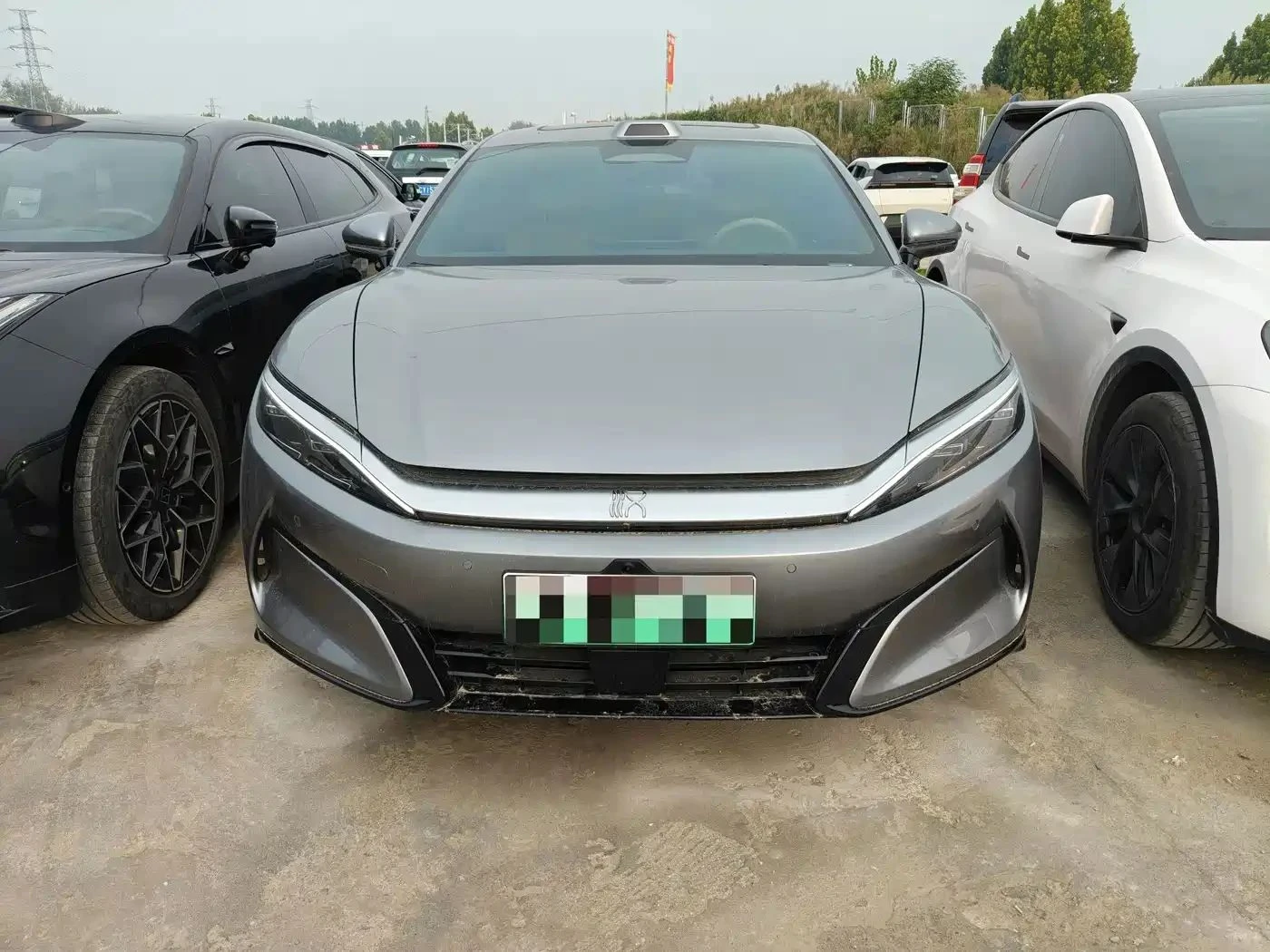 BYD HAN, снимка 5 - Автомобили и джипове - 56706750
