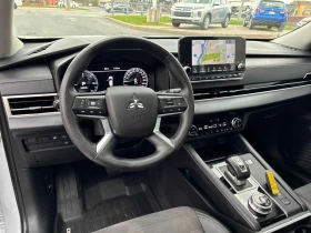 Mitsubishi Outlander * LE S AWC * ДИСТРОНИК * 360 * ПРЕДСТАВИТЕЛСТВО, снимка 14