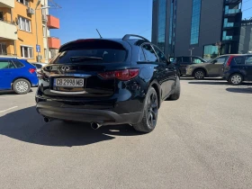 Infiniti QX70, снимка 2