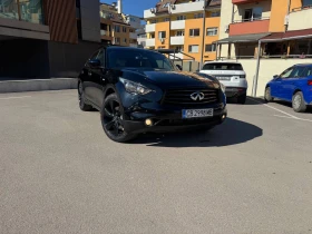 Infiniti QX70, снимка 1