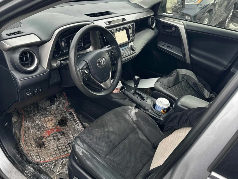 Toyota Rav4 * 4dr * CARFAX * БЕЗ ПЪРВОНАЧАЛНА ВНОСКА, снимка 5 - Автомобили и джипове - 52840070