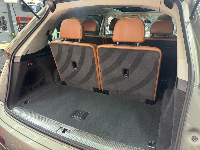 Audi Q7, снимка 2 - Автомобили и джипове - 52928215