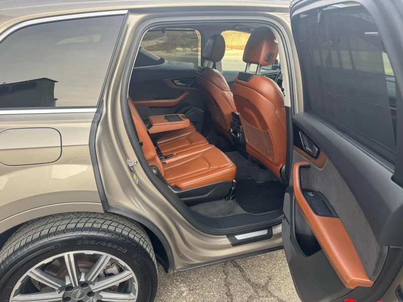 Audi Q7, снимка 13 - Автомобили и джипове - 52928215