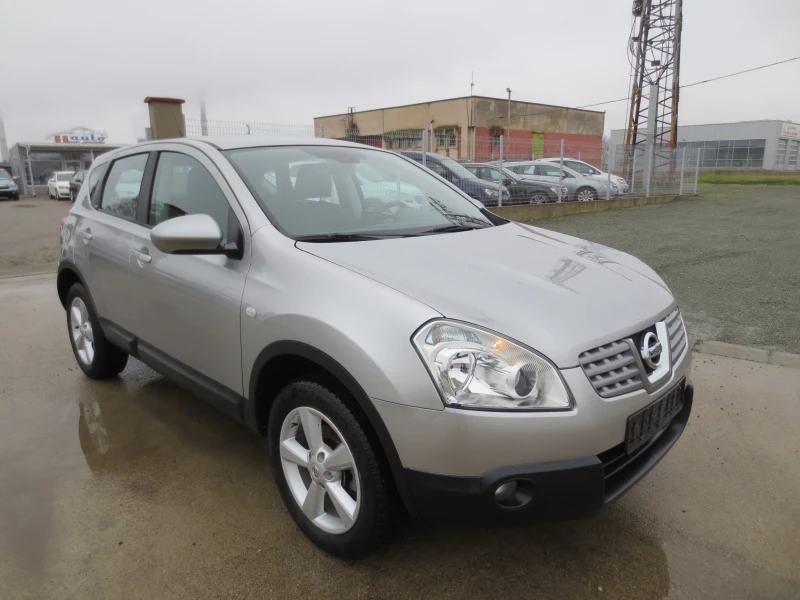 Nissan Qashqai 1.6 i , снимка 3 - Автомобили и джипове - 53379570