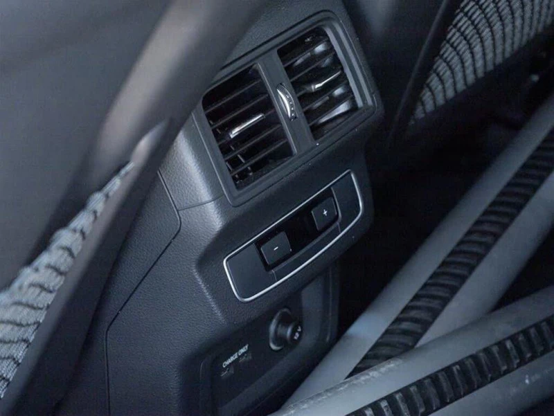 Audi Q5 Progressiv * CARFAX * АвтоКредит* (ЦЕНА ДО БГ), снимка 16 - Автомобили и джипове - 53418566