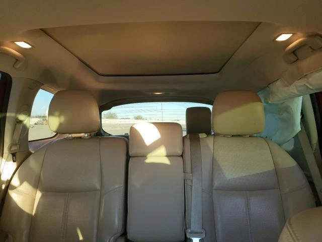 Nissan Pathfinder 3.5L 6 Front-wheel Drive, снимка 13 - Автомобили и джипове - 52859159