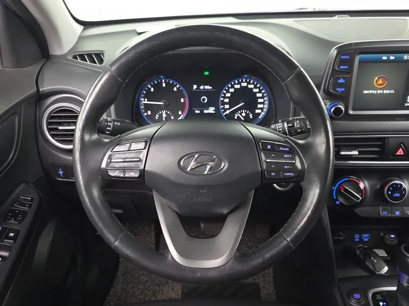 Hyundai Kona 1.6, снимка 14 - Автомобили и джипове - 54627131