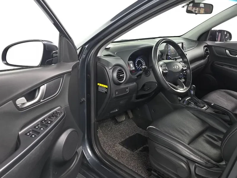 Hyundai Kona 1.6, снимка 10 - Автомобили и джипове - 54627131
