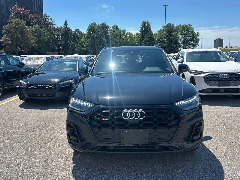 Audi SQ5 Technik 3.0 TFSI quattro | CARFAX | АВТОКРЕДИТ, снимка 2 - Автомобили и джипове - 55433092