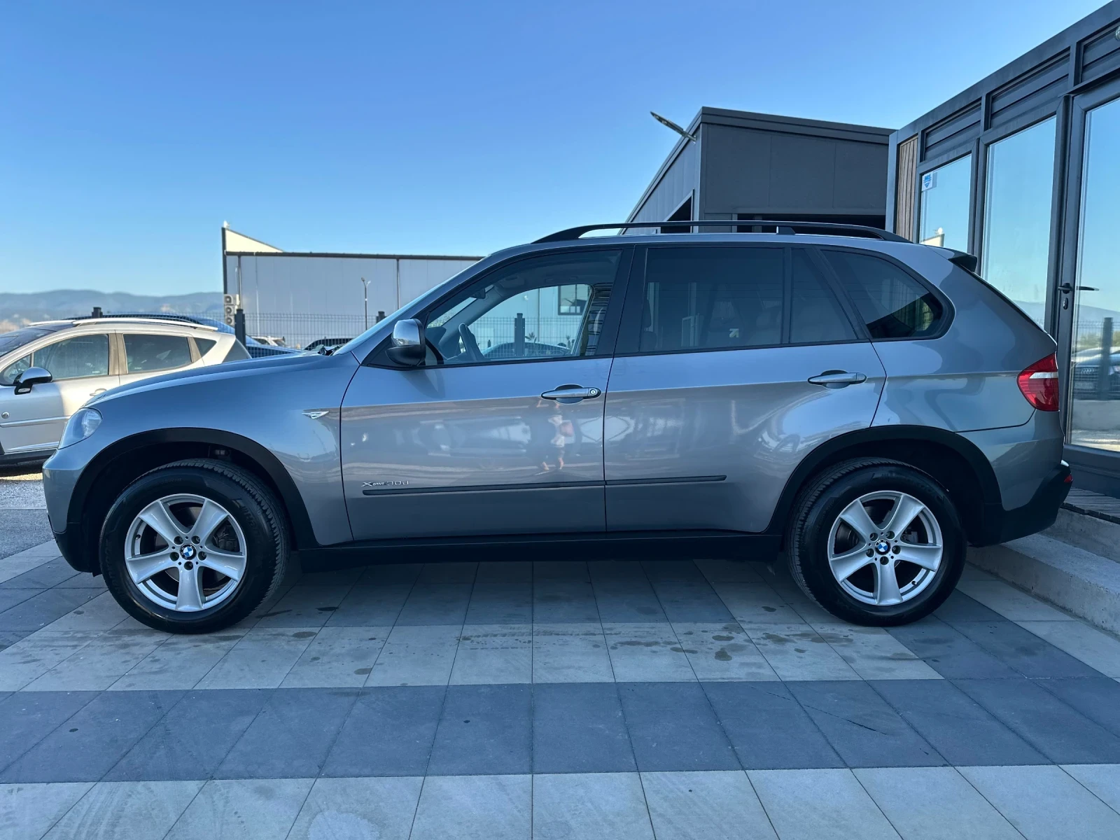 BMW X5 * 30d* xDrive* СЕРВИЗНА ИСТОРИЯ*  - изображение 6
