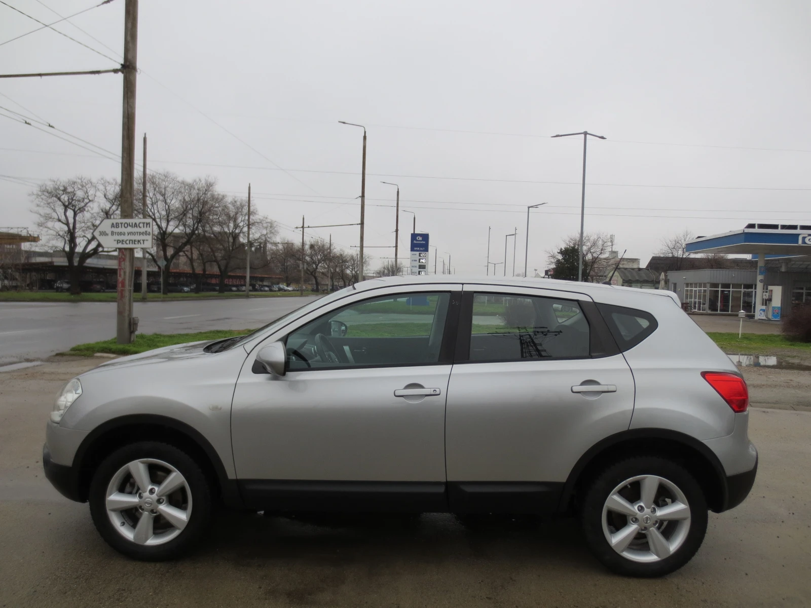 Nissan Qashqai 1.6 i  - изображение 8