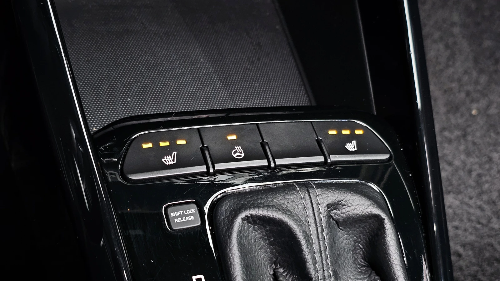 Kia Stonic 1.6 Prestige autogeorge.com, снимка 16 - Автомобили и джипове - 54136495