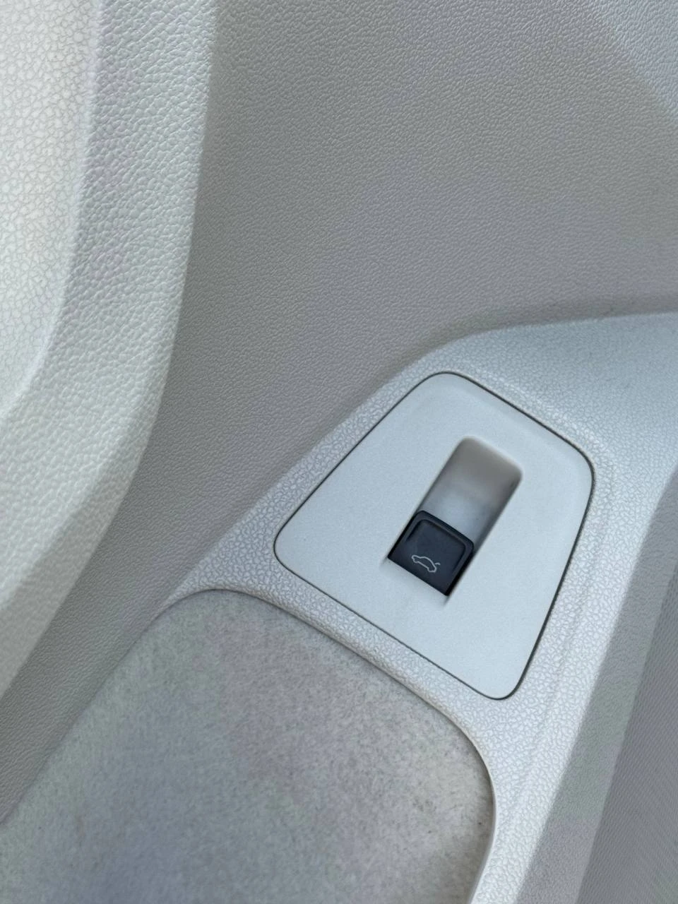 VW Tiguan 4 Motion, 2.0 TDI, SCR, снимка 8 - Автомобили и джипове - 54231843