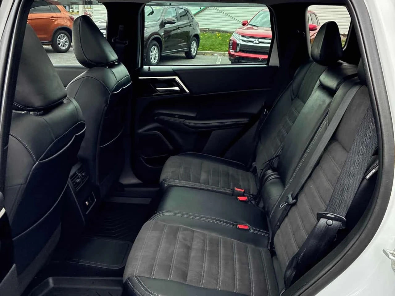 Mitsubishi Outlander * LE S AWC * ��������� * 360 * ���������������� | Mobile.bg � ����������� 15