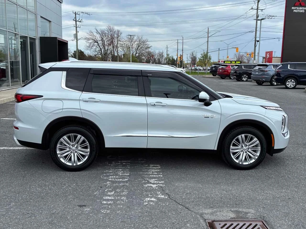 Mitsubishi Outlander * LE S AWC * ��������� * 360 * ���������������� | Mobile.bg � ����������� 3