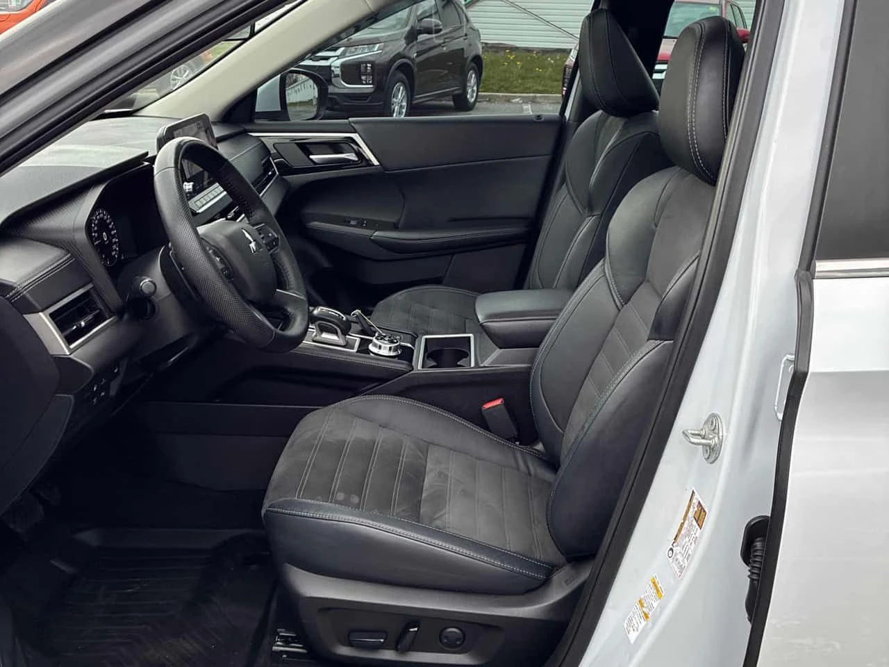 Mitsubishi Outlander * LE S AWC * ��������� * 360 * ���������������� | Mobile.bg � ����������� 12