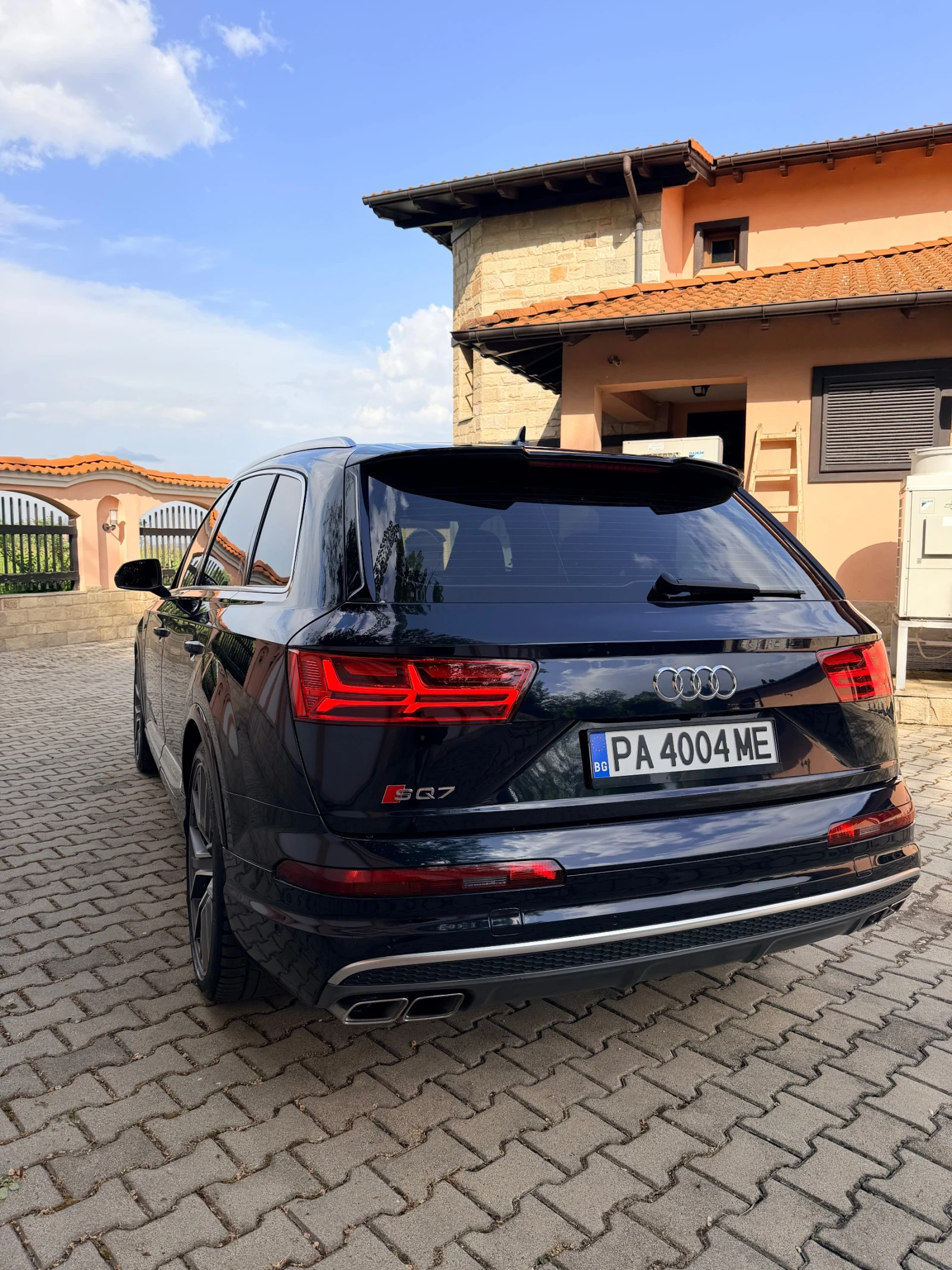 Audi SQ7, снимка 4 - Автомобили и джипове - 54828321