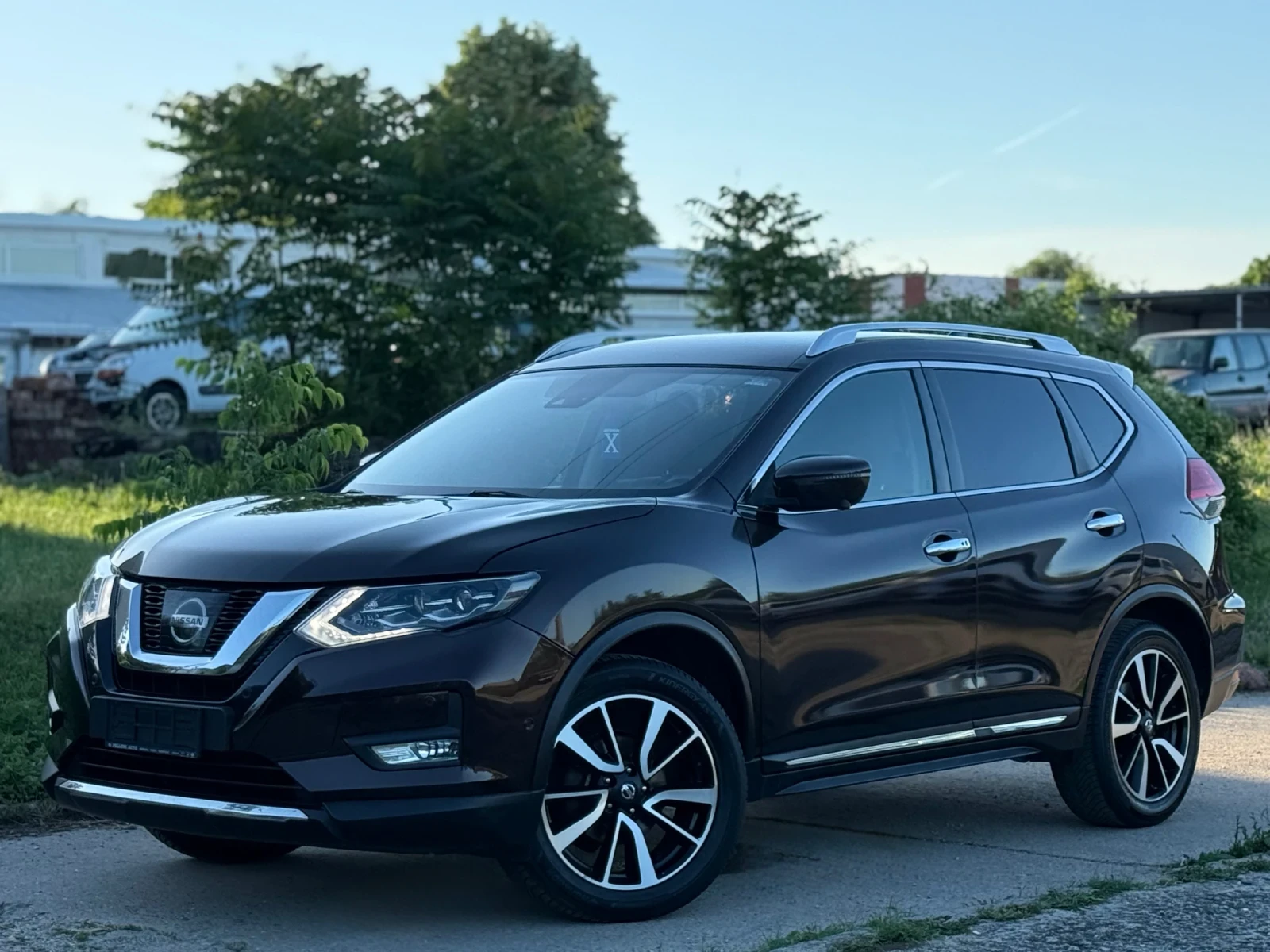 Nissan X-trail Автомат BOSE Кожа 360 Камера Navi, снимка 3 - Автомобили и джипове - 54974215