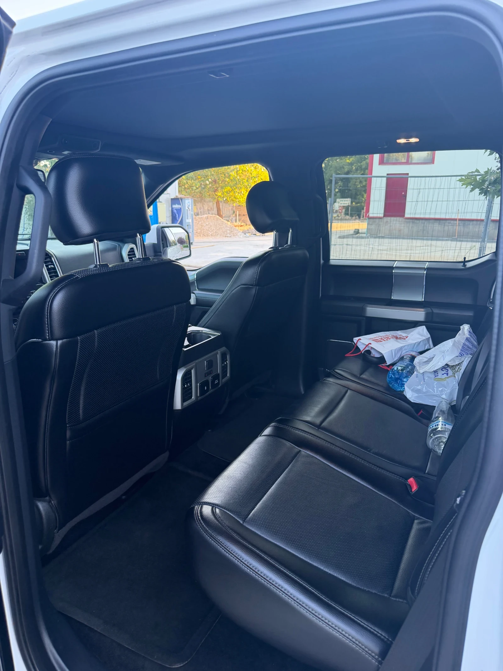 Ford F150, снимка 7 - Автомобили и джипове - 55479557