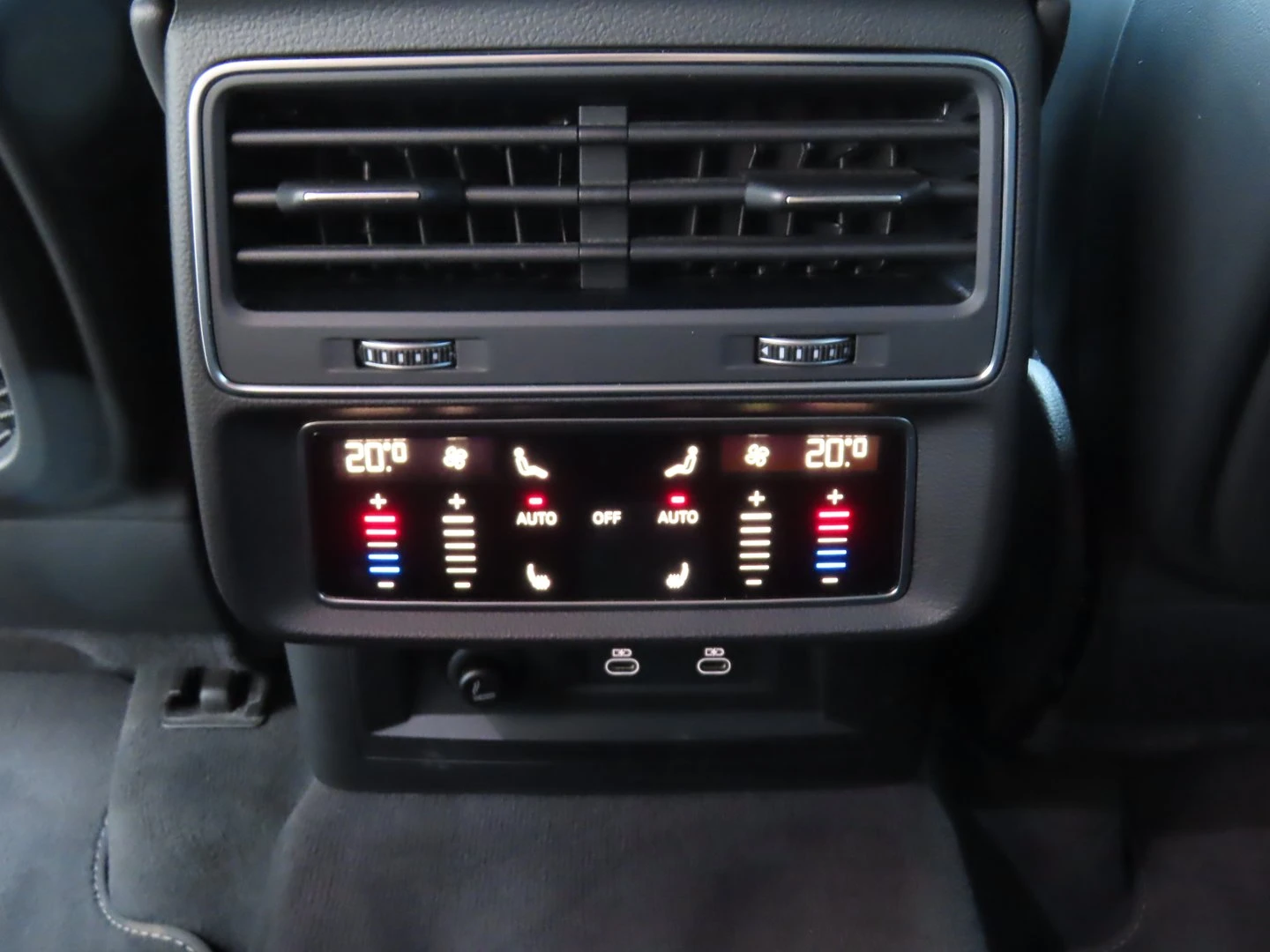 Audi SQ7 | Mobile.bg � ����������� 15