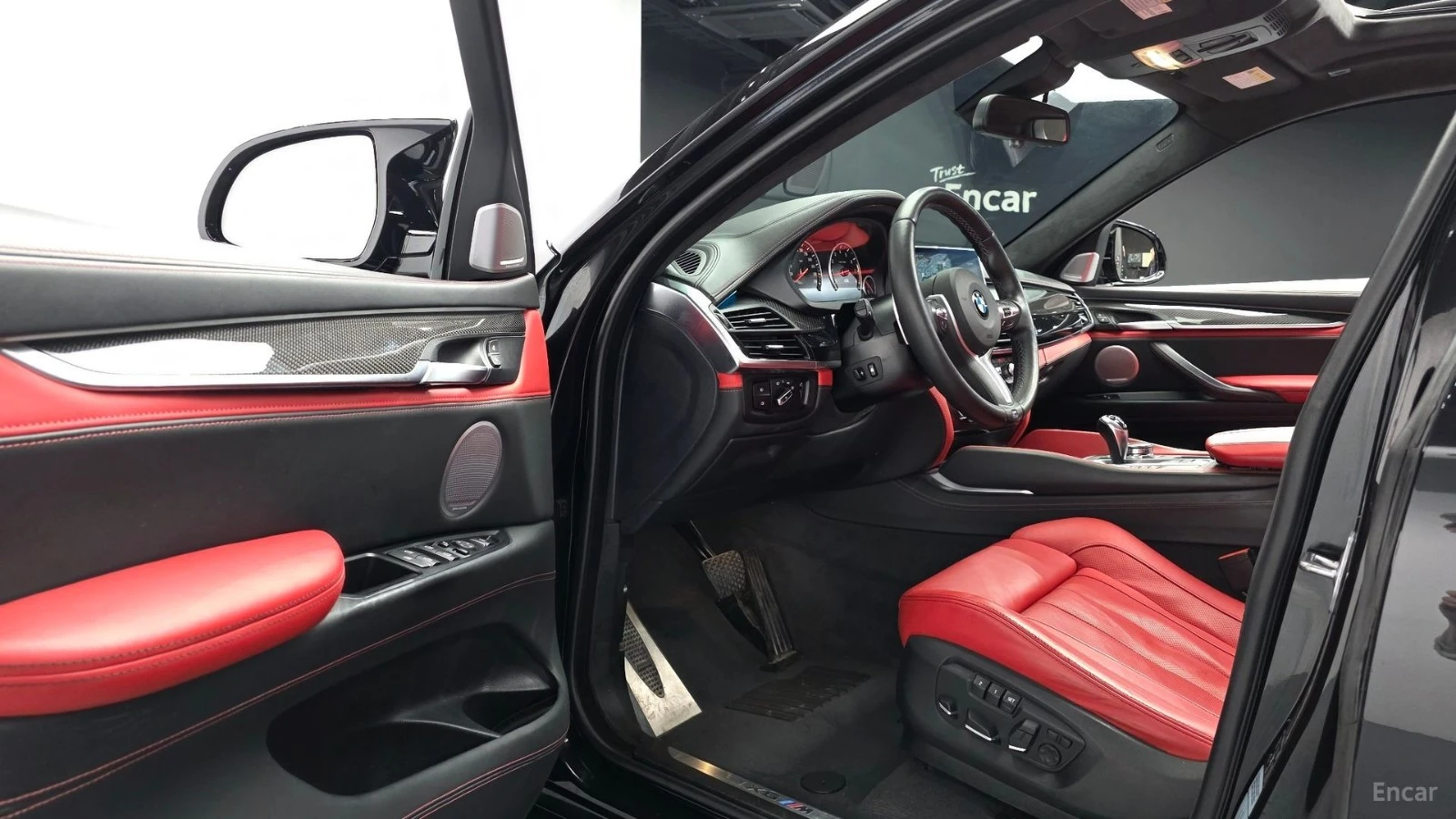 BMW X6 X6M 4.4* КОЖА* ОБДУХВ* НАВИ* ПАНО* HUD, снимка 9 - Автомобили и джипове - 55579745