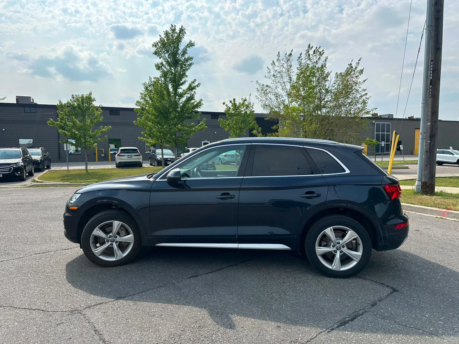 Audi Q5 * Progressiv * CARFAX * ЦЕНА ДО БГ, снимка 4 - Автомобили и джипове - 55940940