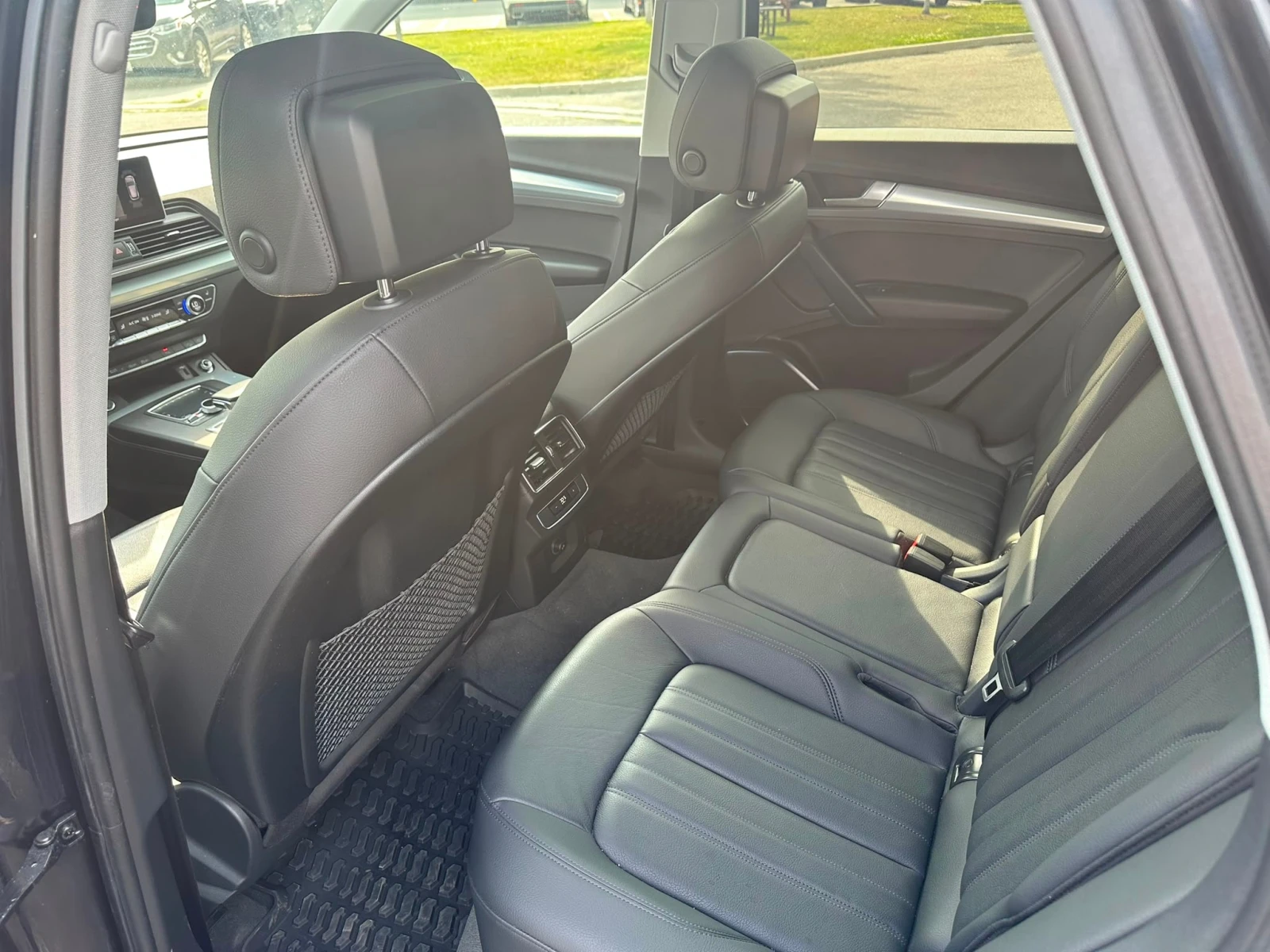 Audi Q5 * Progressiv * CARFAX * ЦЕНА ДО БГ, снимка 14 - Автомобили и джипове - 55940940