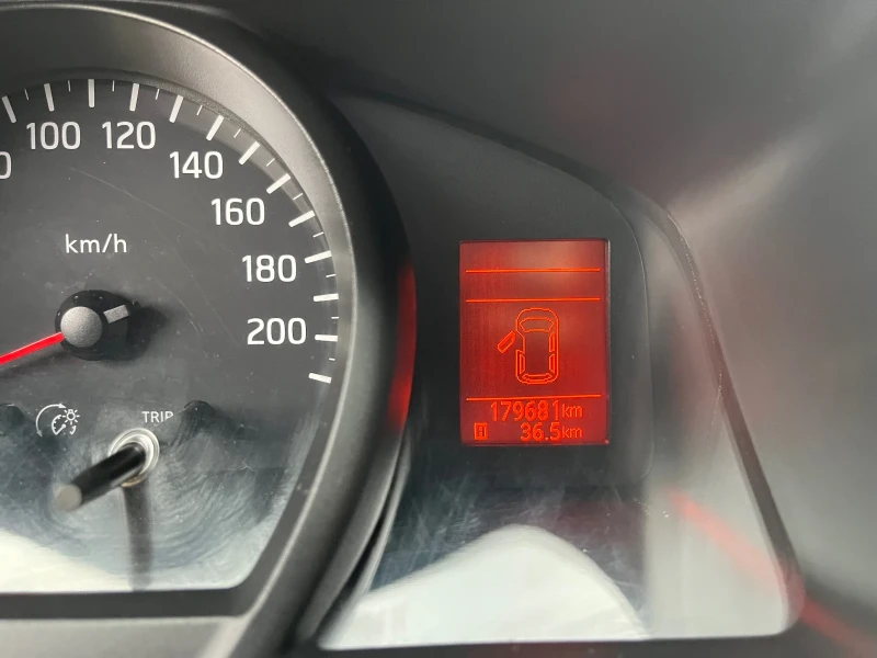 Nissan NV200 1.5dci 90k.c. * Bluetooth * Климатик * AUX, снимка 11 - Бусове и автобуси - 50003729