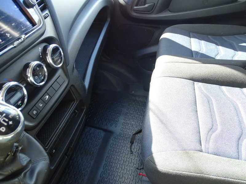 Iveco 35s16 ШАСИ * * * КЛИМАТИК* * * , снимка 12 - Бусове и автобуси - 51563288