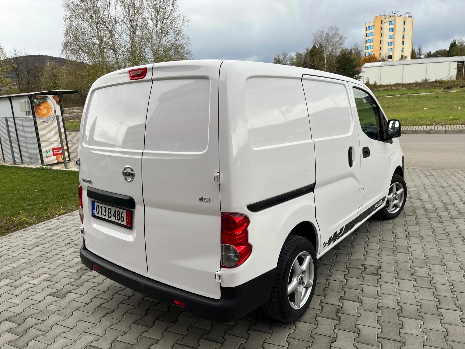 Nissan NV200 1.5dci 90k.c. * Bluetooth * Климатик * AUX - изображение 5