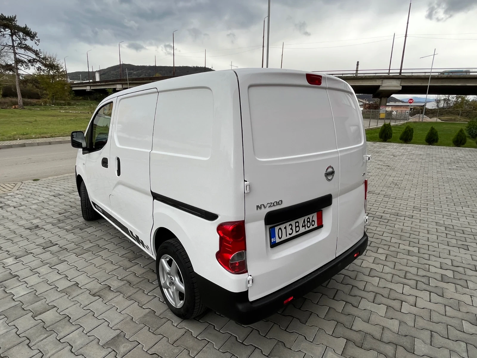 Nissan NV200 1.5dci 90k.c. * Bluetooth * Климатик * AUX - изображение 3