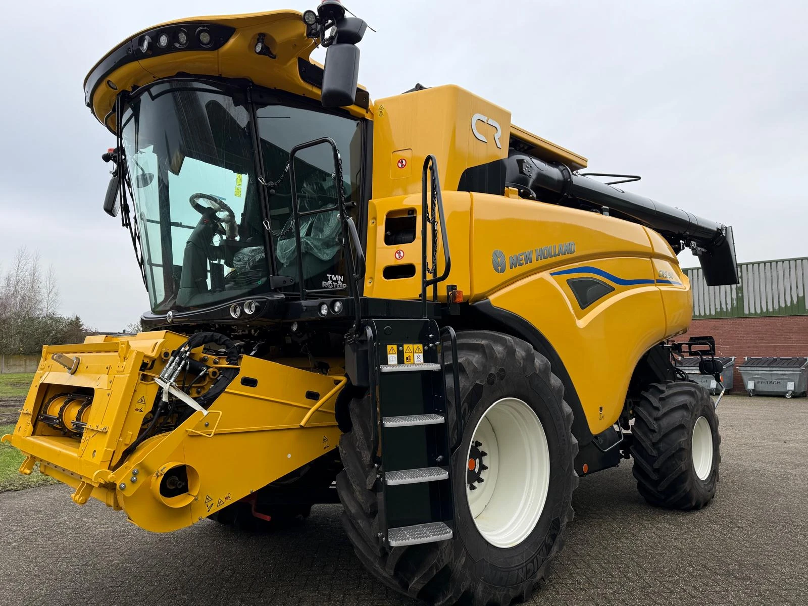  New Holland CR9.90 | Mobile.bg   1