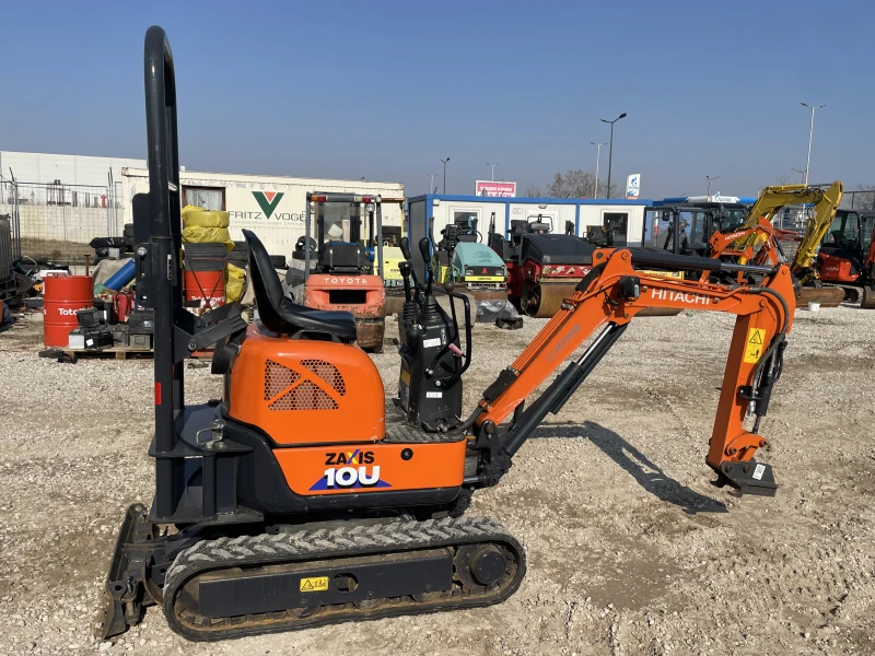 Багер Hitachi ZX 10 U-6, снимка 9 - Индустриална техника - 49024675