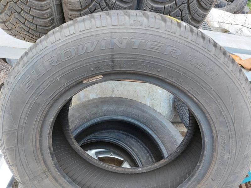 Гуми Зимни 175/70R14, снимка 6 - Гуми и джанти - 36663648