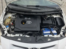 Toyota Auris 1.4d4d 90k.c, снимка 15