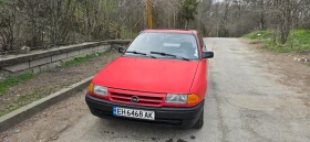 Opel Astra, снимка 1