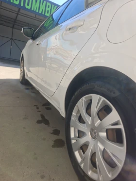 Peugeot 208, снимка 6
